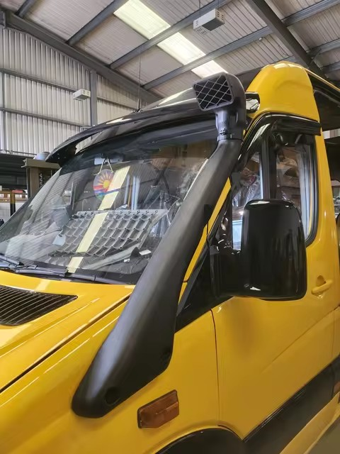 Heavy Duty Raised Air Intake Snorkel – Mercedes-Benz Sprinter (906 Series) — 2006–2018
